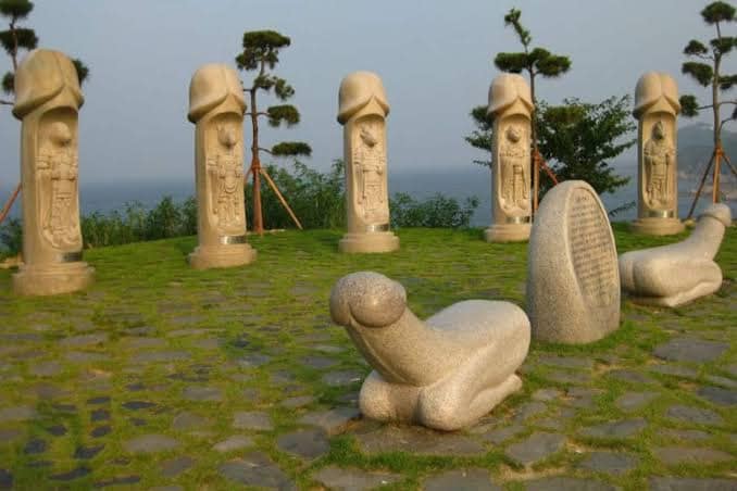 Potret Kocak Taman Di Korea Selatan Ini Bakal Bikin Kamu Tepuk Jidat